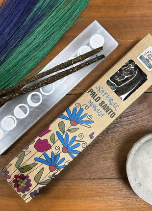 Imagen de Incienso Natural Masala Palo Santo – Namaste India (33 g) - Lectura numerológica en In Your Path
